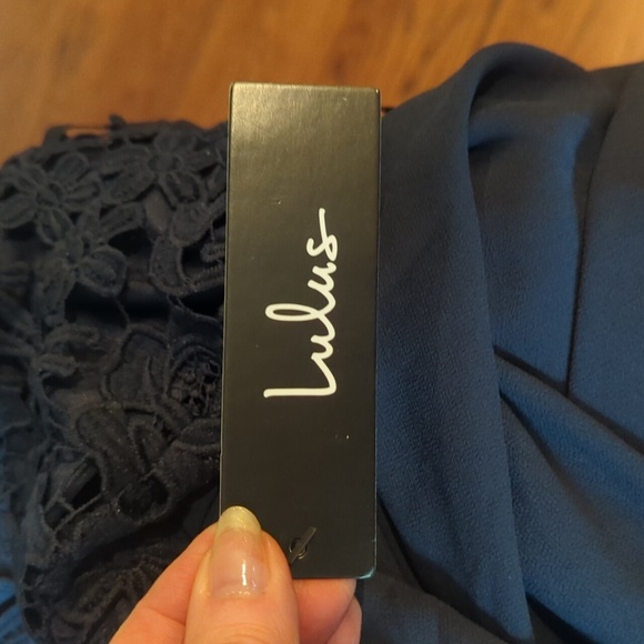 Lulu's Navy Blue Chiffon Lace Bodice Halter Gown NWT Sz L - Picture 2 of 14